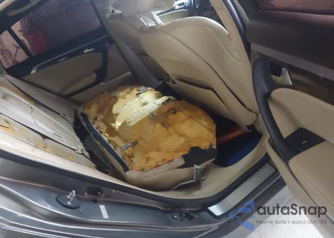 2008 Acura Tl 3.2 from USA, damaged, VIN 19UUA66298A014657